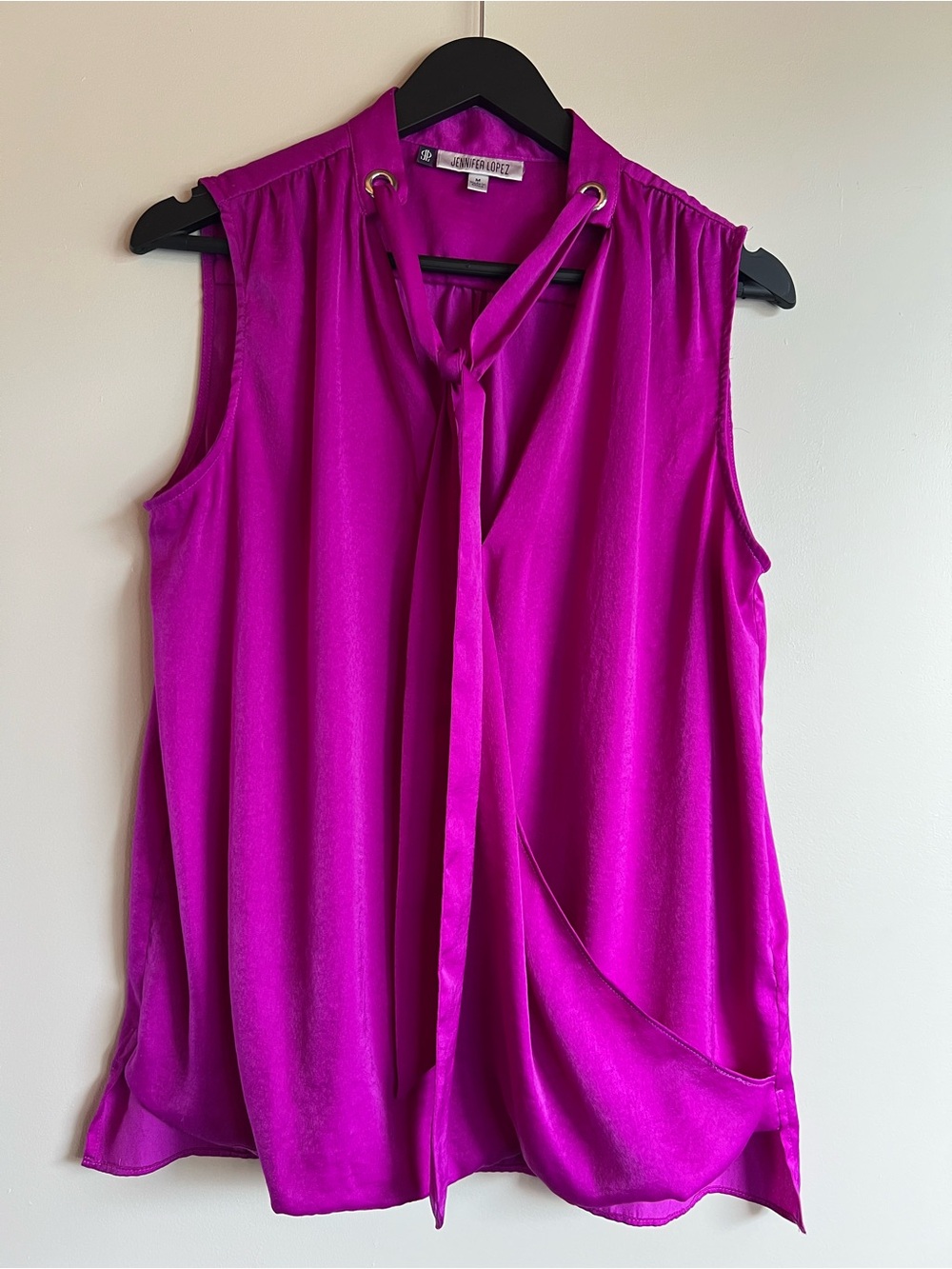 Jennifer Lopez Fuchsia Magenta Tie Neck Sleeveless Blouse Career Top Medium